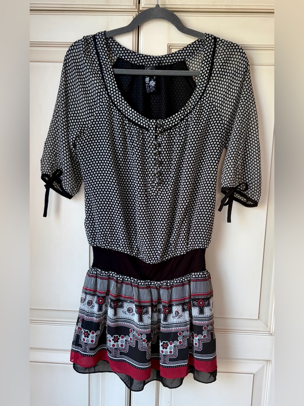 Guess multi-print tunic top. Sz 3 (XS to Small)